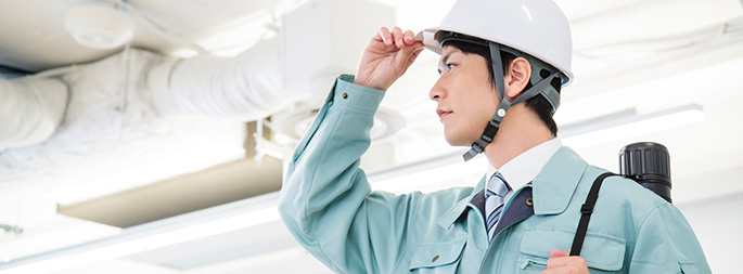 築資格を持つスタッフが現地調査を担当。